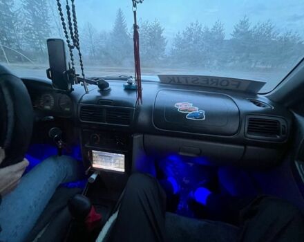 Серый Субару Форестер, объемом двигателя 2 л и пробегом 325 тыс. км за 4400 $, фото 7 на Automoto.ua