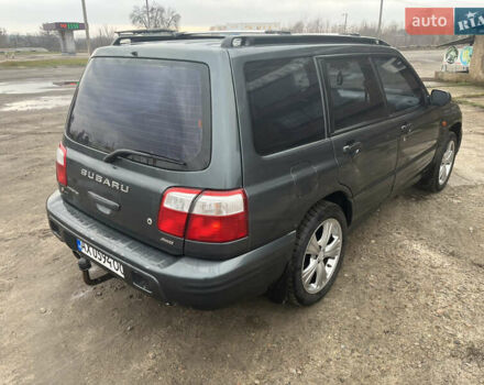 Серый Субару Форестер, объемом двигателя 2 л и пробегом 350 тыс. км за 4300 $, фото 4 на Automoto.ua