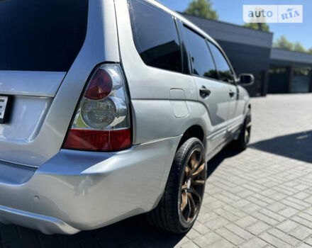 Сірий Субару Forester, об'ємом двигуна 1.99 л та пробігом 322 тис. км за 6500 $, фото 27 на Automoto.ua