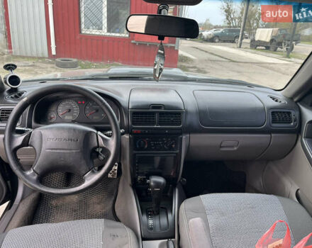 Сірий Субару Forester, об'ємом двигуна 1.99 л та пробігом 340 тис. км за 4500 $, фото 12 на Automoto.ua