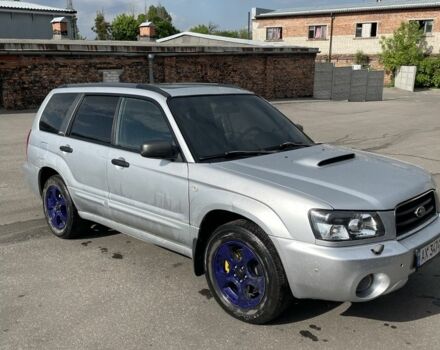 Сірий Субару Forester, об'ємом двигуна 2 л та пробігом 300 тис. км за 5600 $, фото 2 на Automoto.ua