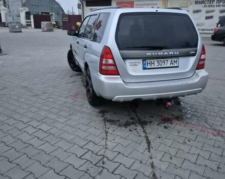 Серый Субару Форестер, объемом двигателя 2 л и пробегом 210 тыс. км за 6000 $, фото 2 на Automoto.ua