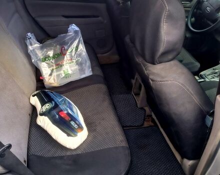 Субару Forester 2004 у Сумах на Automoto.ua Сірий Субару Forester, об'ємом двигуна 2 л та пробігом 200 тис. км за 4950 $, фото 7 на Automoto.ua