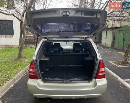 Серый Субару Форестер, объемом двигателя 2 л и пробегом 273 тыс. км за 6000 $, фото 5 на Automoto.ua