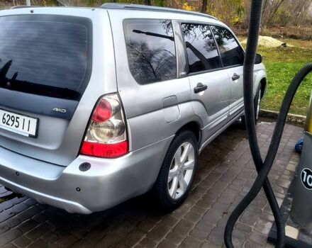 Субару Forester 2004 у Сумах на Automoto.ua Сірий Субару Forester, об'ємом двигуна 2 л та пробігом 200 тис. км за 4950 $, фото 3 на Automoto.ua