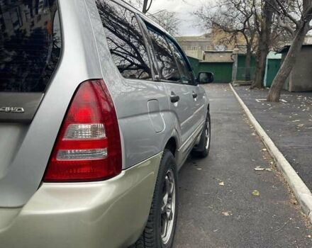 Серый Субару Форестер, объемом двигателя 2 л и пробегом 273 тыс. км за 6000 $, фото 3 на Automoto.ua