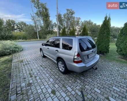 Серый Субару Форестер, объемом двигателя 2 л и пробегом 360 тыс. км за 6000 $, фото 4 на Automoto.ua