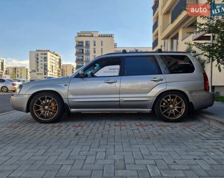 Серый Субару Форестер, объемом двигателя 2.46 л и пробегом 320 тыс. км за 11000 $, фото 4 на Automoto.ua