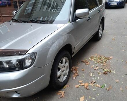 Субару Forester 2005 у Києві на Automoto.ua Сірий Субару Forester, об'ємом двигуна 2 л та пробігом 553 тис. км за 5700 $, фото 1 на Automoto.ua