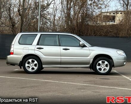 Сірий Субару Forester, об'ємом двигуна 2 л та пробігом 237 тис. км за 6600 $, фото 4 на Automoto.ua