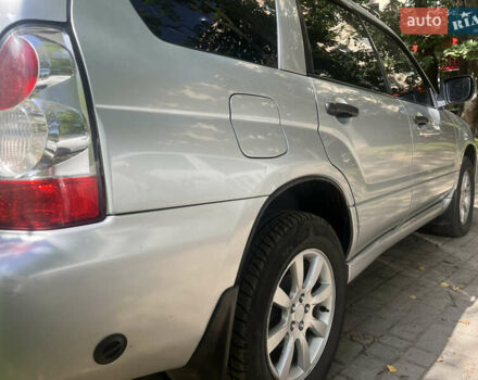 Сірий Субару Forester, об'ємом двигуна 2 л та пробігом 188 тис. км за 6950 $, фото 3 на Automoto.ua