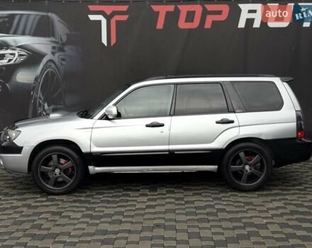 Серый Субару Форестер, объемом двигателя 2 л и пробегом 281 тыс. км за 5600 $, фото 10 на Automoto.ua