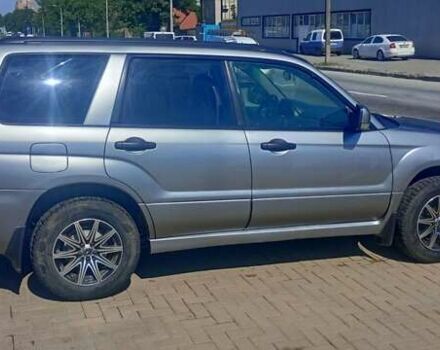 Серый Субару Форестер, объемом двигателя 1.99 л и пробегом 295 тыс. км за 5400 $, фото 5 на Automoto.ua