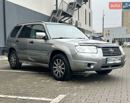 Сірий Субару Forester, об'ємом двигуна 2 л та пробігом 295 тис. км за 6199 $, фото 4 на Automoto.ua