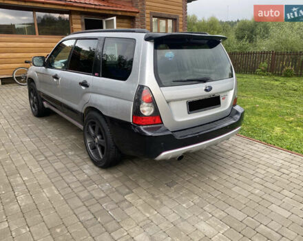 Сірий Субару Forester, об'ємом двигуна 1.99 л та пробігом 260 тис. км за 6000 $, фото 4 на Automoto.ua