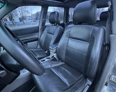 Серый Субару Форестер, объемом двигателя 2 л и пробегом 195 тыс. км за 6700 $, фото 7 на Automoto.ua