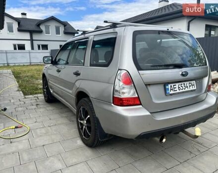 Сірий Субару Forester, об'ємом двигуна 1.99 л та пробігом 298 тис. км за 5700 $, фото 3 на Automoto.ua