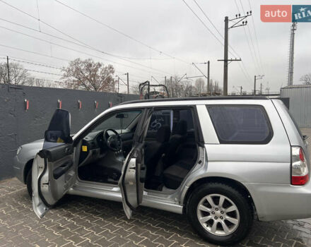 Субару Форестер 2006 в Светловдске на Automoto.ua Серый Субару Форестер, объемом двигателя 2 л и пробегом 167 тыс. км за 7500 $, фото 17 на Automoto.ua