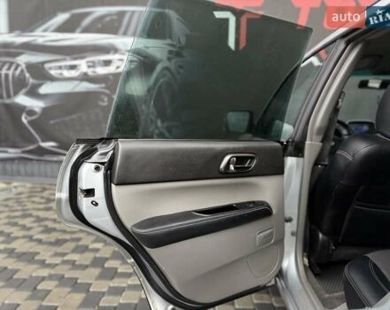 Серый Субару Форестер, объемом двигателя 2 л и пробегом 281 тыс. км за 5600 $, фото 50 на Automoto.ua