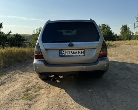 Серый Субару Форестер, объемом двигателя 2.5 л и пробегом 270 тыс. км за 8000 $, фото 4 на Automoto.ua