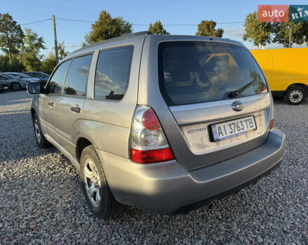 Сірий Субару Forester, об'ємом двигуна 1.99 л та пробігом 250 тис. км за 4999 $, фото 6 на Automoto.ua