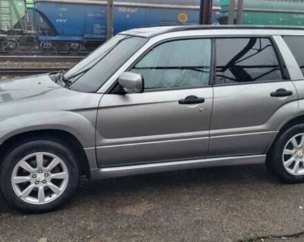 Серый Субару Форестер, объемом двигателя 1.99 л и пробегом 275 тыс. км за 6300 $, фото 1 на Automoto.ua