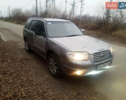 Сірий Субару Forester, об'ємом двигуна 1.99 л та пробігом 230 тис. км за 3400 $, фото 3 на Automoto.ua