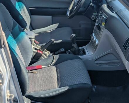 Субару Forester 2006 у Києві на Automoto.ua Сірий Субару Forester, об'ємом двигуна 2 л та пробігом 276 тис. км за 5350 $, фото 16 на Automoto.ua