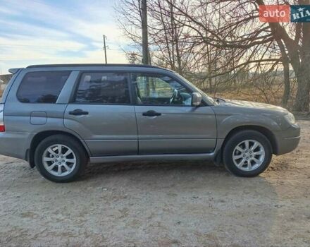 Серый Субару Форестер, объемом двигателя 1.99 л и пробегом 275 тыс. км за 6250 $, фото 9 на Automoto.ua