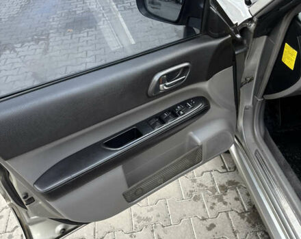 Серый Субару Форестер, объемом двигателя 2.46 л и пробегом 241 тыс. км за 7600 $, фото 15 на Automoto.ua