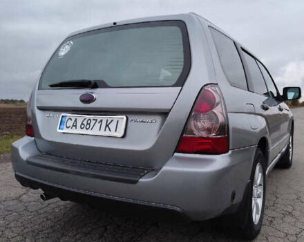 Серый Субару Форестер, объемом двигателя 2 л и пробегом 280 тыс. км за 7500 $, фото 7 на Automoto.ua