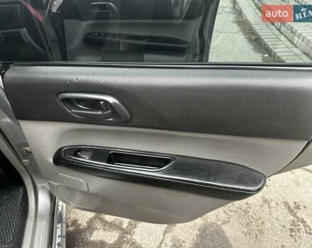 Серый Субару Форестер, объемом двигателя 2 л и пробегом 370 тыс. км за 4000 $, фото 8 на Automoto.ua