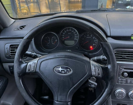 Серый Субару Форестер, объемом двигателя 2 л и пробегом 239 тыс. км за 5800 $, фото 12 на Automoto.ua