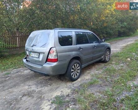 Серый Субару Форестер, объемом двигателя 2 л и пробегом 260 тыс. км за 3850 $, фото 9 на Automoto.ua
