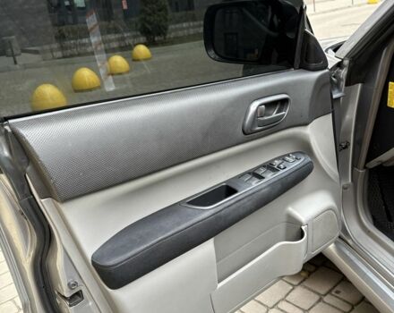 Серый Субару Форестер, объемом двигателя 2 л и пробегом 250 тыс. км за 6200 $, фото 12 на Automoto.ua