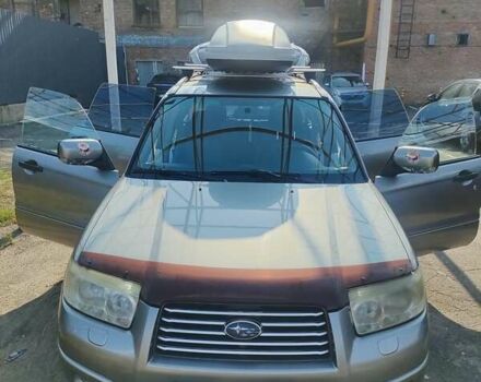 Сірий Субару Forester, об'ємом двигуна 1.99 л та пробігом 371 тис. км за 6200 $, фото 20 на Automoto.ua