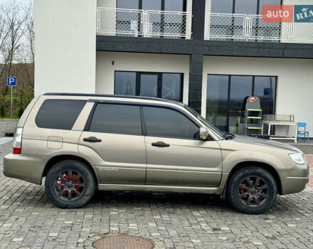 Сірий Субару Forester, об'ємом двигуна 1.99 л та пробігом 149 тис. км за 5699 $, фото 8 на Automoto.ua