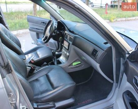 Серый Субару Форестер, объемом двигателя 2 л и пробегом 275 тыс. км за 6200 $, фото 13 на Automoto.ua