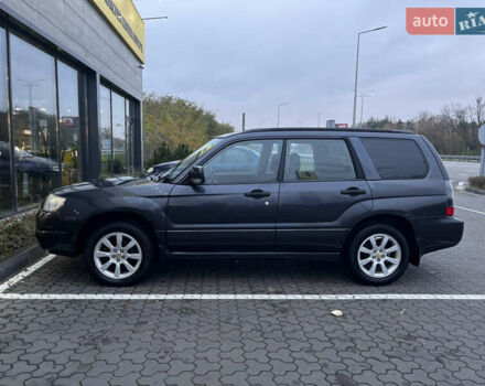 Серый Субару Форестер, объемом двигателя 2 л и пробегом 239 тыс. км за 5800 $, фото 8 на Automoto.ua