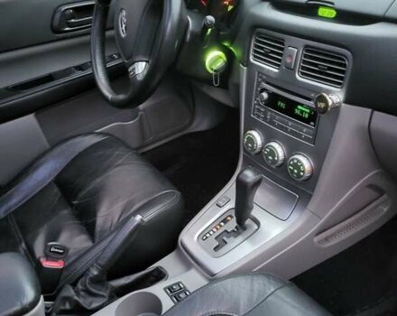 Серый Субару Форестер, объемом двигателя 1.99 л и пробегом 326 тыс. км за 8500 $, фото 7 на Automoto.ua