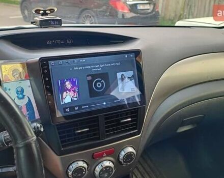 Сірий Субару Forester, об'ємом двигуна 2 л та пробігом 163 тис. км за 8900 $, фото 2 на Automoto.ua