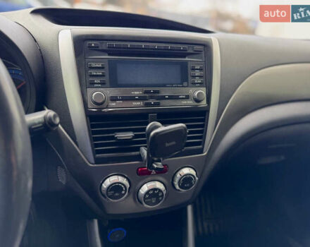 Серый Субару Форестер, объемом двигателя 2 л и пробегом 280 тыс. км за 7100 $, фото 27 на Automoto.ua