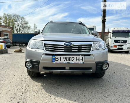 Сірий Субару Forester, об'ємом двигуна 2.46 л та пробігом 160 тис. км за 10000 $, фото 7 на Automoto.ua