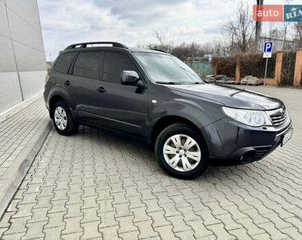 Серый Субару Форестер, объемом двигателя 2 л и пробегом 280 тыс. км за 7100 $, фото 19 на Automoto.ua