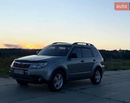 Серый Субару Форестер, объемом двигателя 2 л и пробегом 167 тыс. км за 9800 $, фото 47 на Automoto.ua