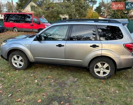 Сірий Субару Forester, об'ємом двигуна 1.99 л та пробігом 222 тис. км за 6300 $, фото 4 на Automoto.ua