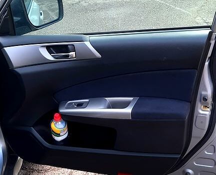Сірий Субару Forester, об'ємом двигуна 25 л та пробігом 238 тис. км за 8150 $, фото 7 на Automoto.ua