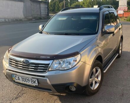 Серый Субару Форестер, объемом двигателя 2 л и пробегом 170 тыс. км за 8400 $, фото 3 на Automoto.ua