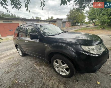 Серый Субару Форестер, объемом двигателя 2.46 л и пробегом 195 тыс. км за 7500 $, фото 2 на Automoto.ua