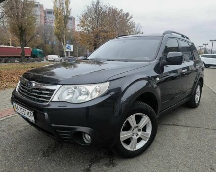 Серый Субару Форестер, объемом двигателя 2 л и пробегом 197 тыс. км за 8300 $, фото 7 на Automoto.ua